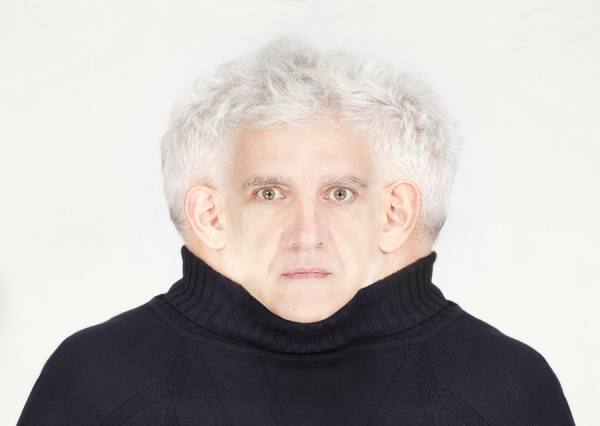 Photograph Andrzej Bochenski Image For New Biometric Passport on One Eyeland